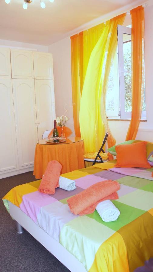 Iva New Room With Private Bathroom Zadar Bagian luar foto