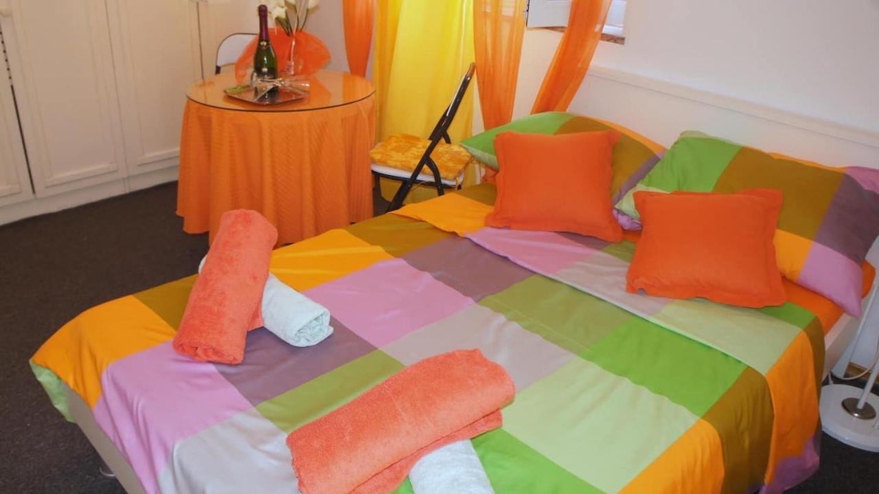 Iva New Room With Private Bathroom Zadar Bagian luar foto